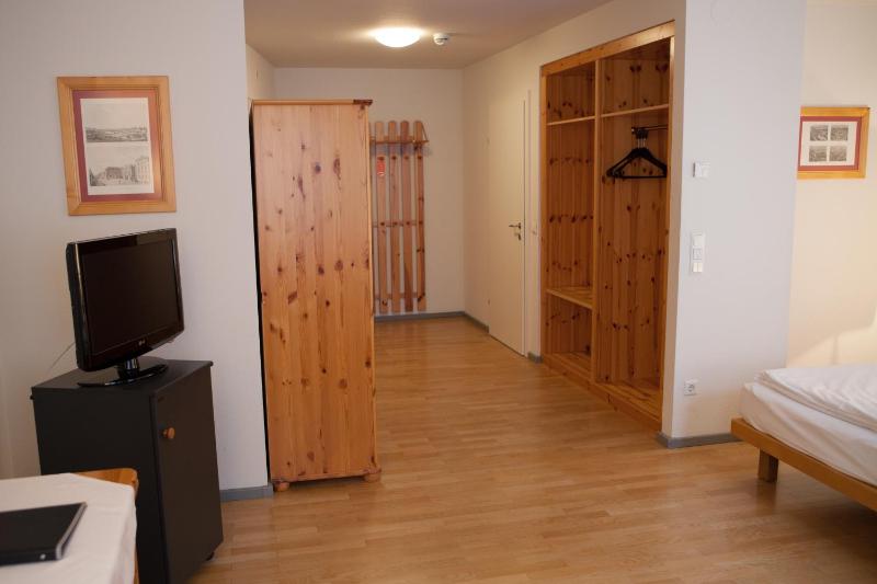 Comfort Double Room image 4