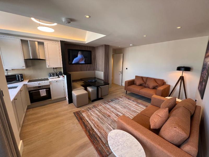 Temple Bar Premium Apartments - image 11
