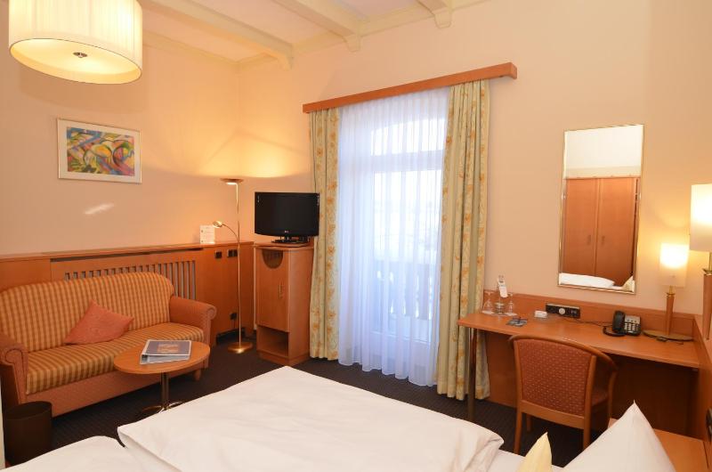 Comfort Double Room - Lake Side image 2