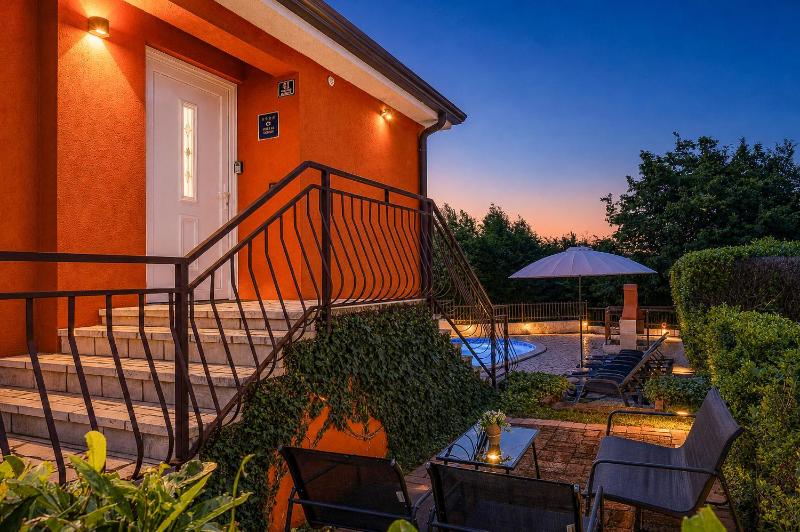 Villa Belvedere for 6 people near Porec with sea view and pet friendly - image 28