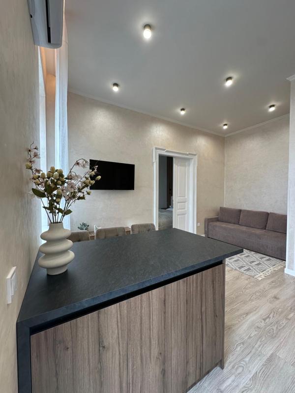 Stone & Wood Apartments - image 14