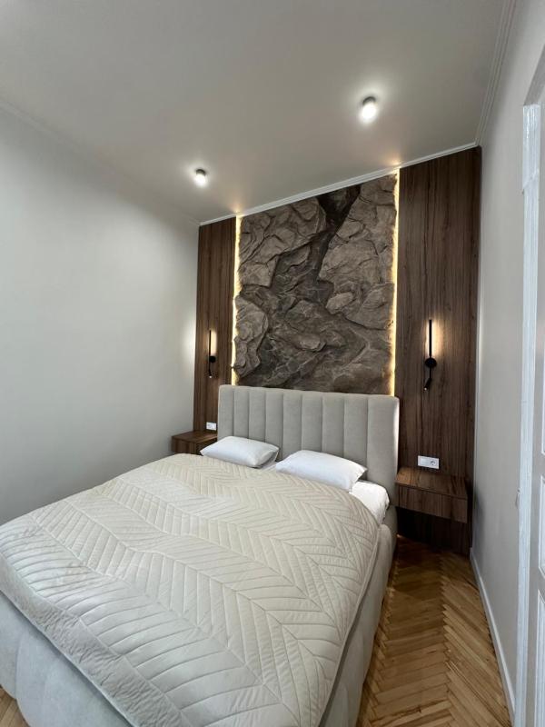 Stone & Wood Apartments - image 15