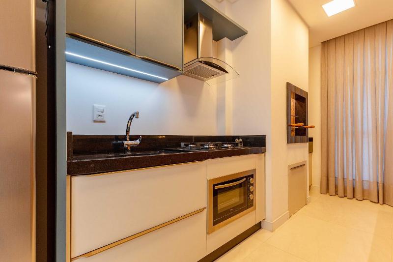 Confortável Apartamento na Praia de Bombinhas - image 25