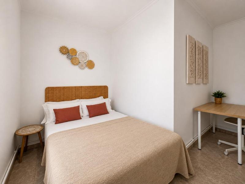 Stay Unique Apartments Gaudi IV - image 13