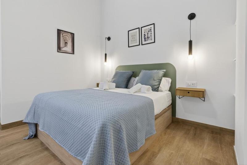 Triana Suite Apartament - image 7