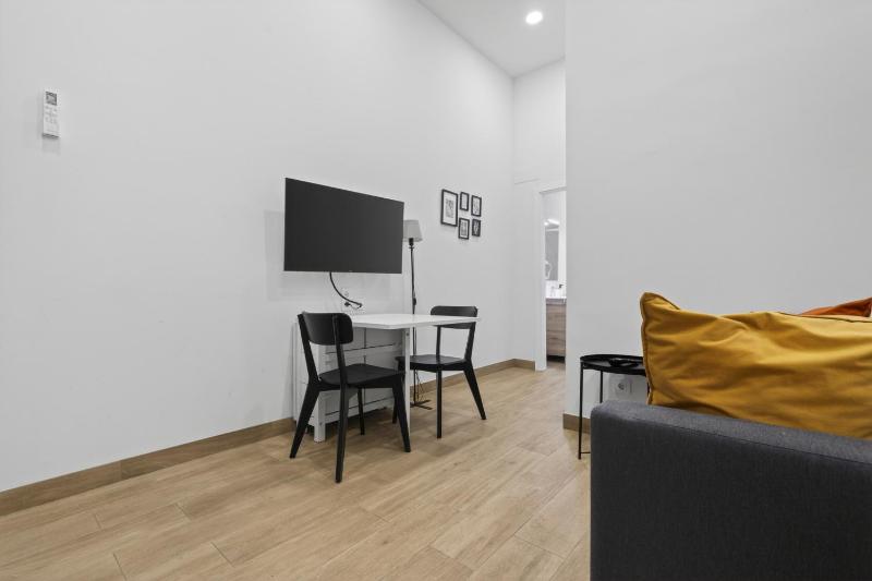 Triana Suite Apartament - image 16