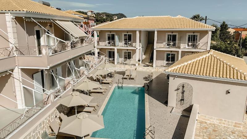 Breeze Hotel - image 39