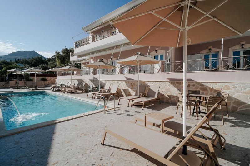 Breeze Hotel - image 38