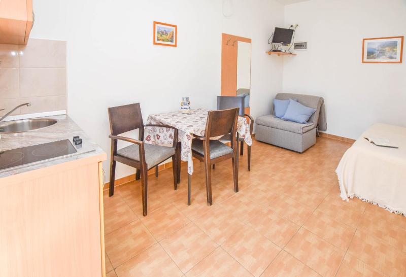 Apartments Dijana - image 37
