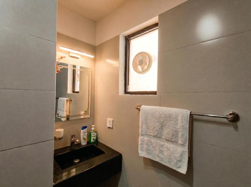 Brand New Family Apartment Hygienic and Comfortable Stay Balcony Free Parking Kitchen and Fast WiFi E11 Islamabad - image 15
