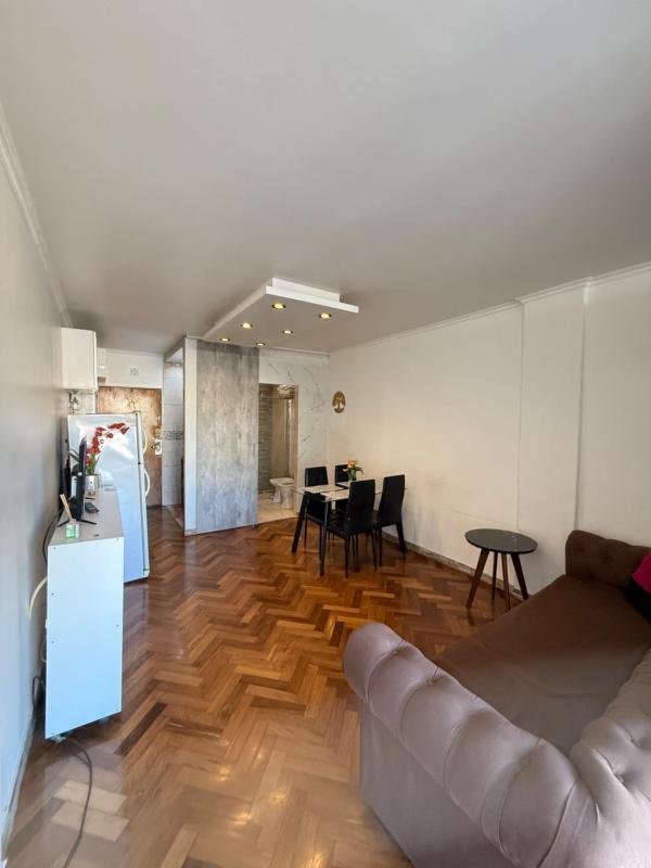 Departamento en el Casco Histórico de la ciudad de Buenos Aires - image 8
