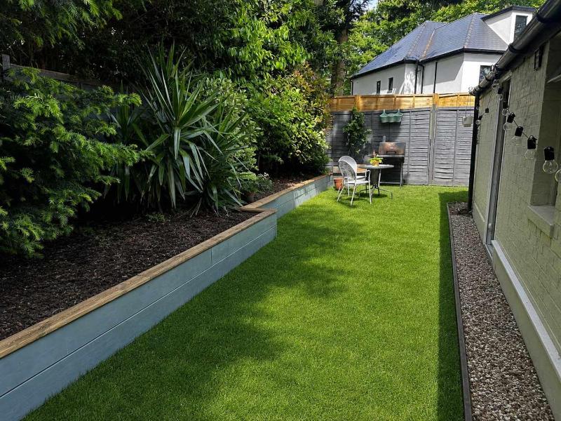 Chic Victorian Garden Flat - Cinema Projector - Parking - image 5