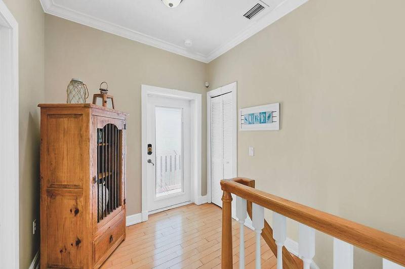Beach Escape Family Home - image 34