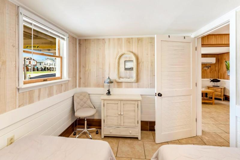 5144 - Sandy Keys 1 - image 20
