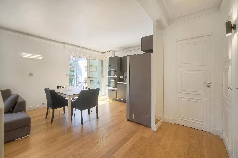 FRGK 2BR CIRODDE Terrace Quiet Center AC Ultra Fast Wi-Fi - image 38