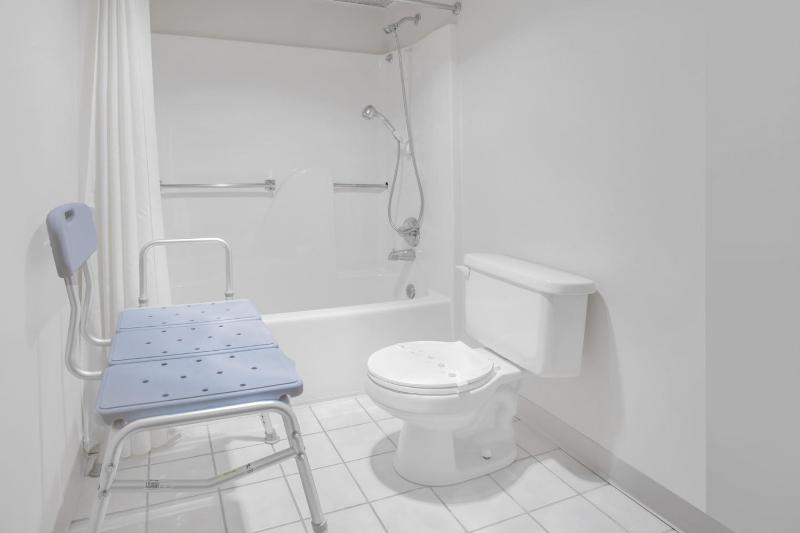 King Room - Disability Access/Smoking image 2
