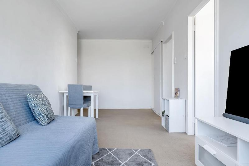 Quaint 1BD on the doorstep of Manly Beach - image 15