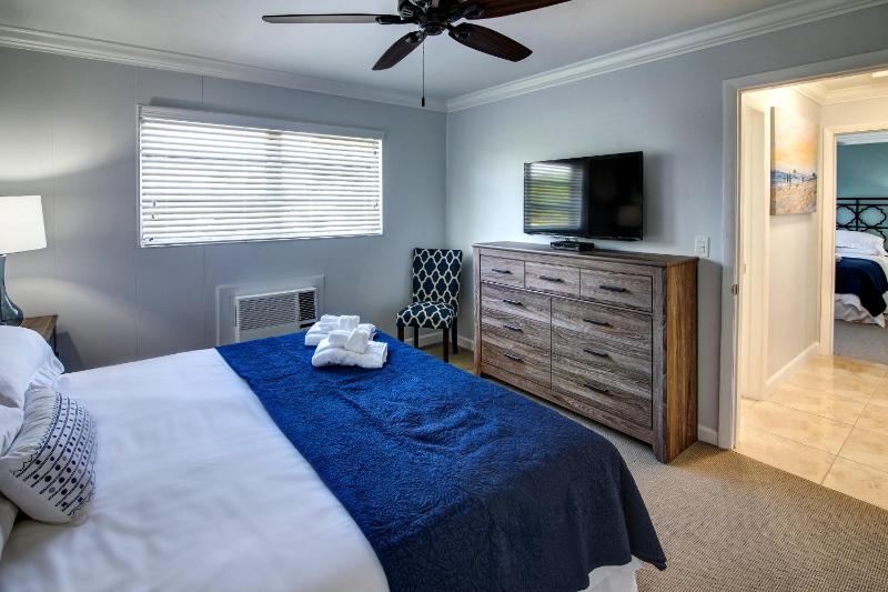 Two-Bedroom Apartment image 3