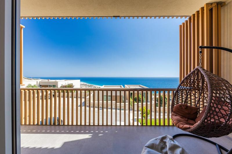 Sea View Panorama Green Coast 2BR Patio Retreat by PikHost - image 7