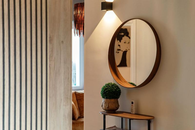 10 Floor Apartments by Quokka 360 - Como City View & Parking - image 5