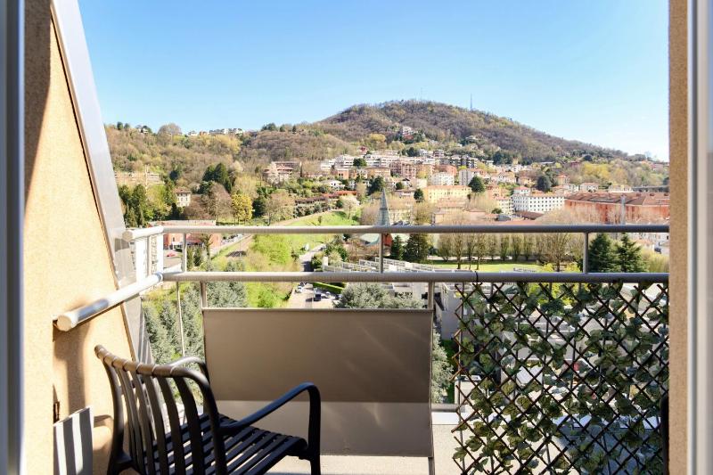 10 Floor Apartments by Quokka 360 - Como City View & Parking - image 30