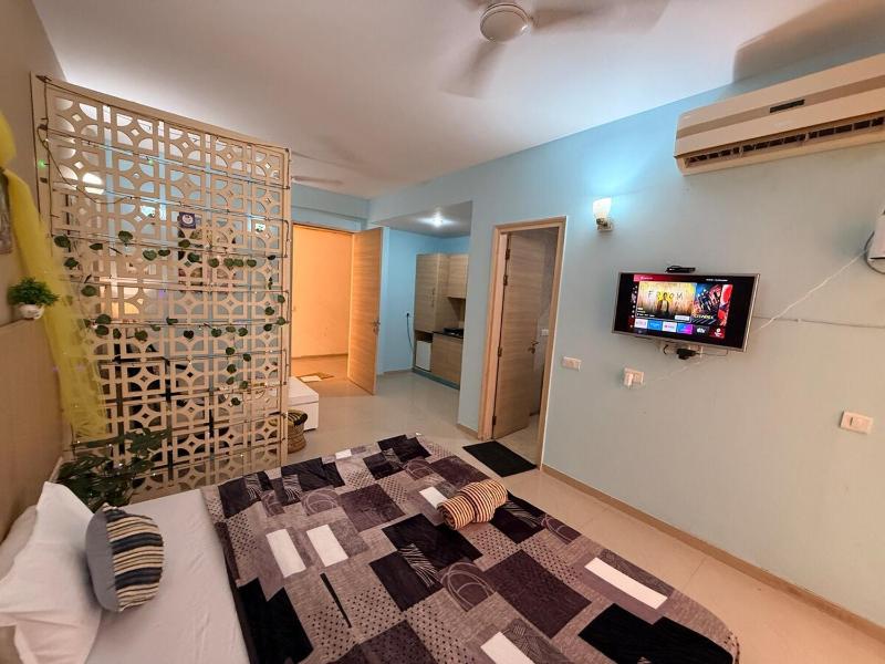 Omaxe Eternity Krishna Castle Budget friendly Studio - image 2