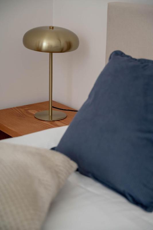 Luxury Apartment with Parking and Air Conditioning Near the Market Square by Renters Prestige - image 28