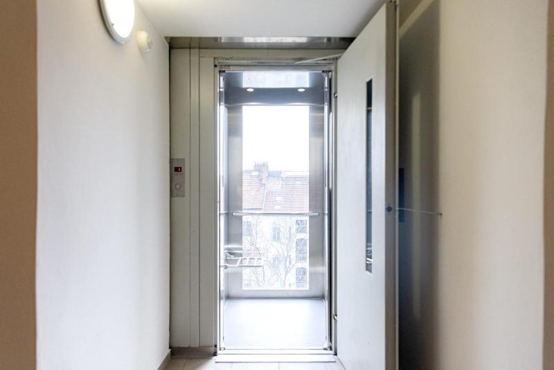 Cozy apartment - image 14