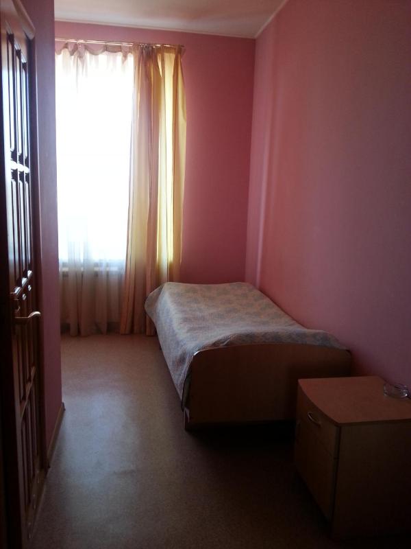 Standard Single Room with Shower image 1