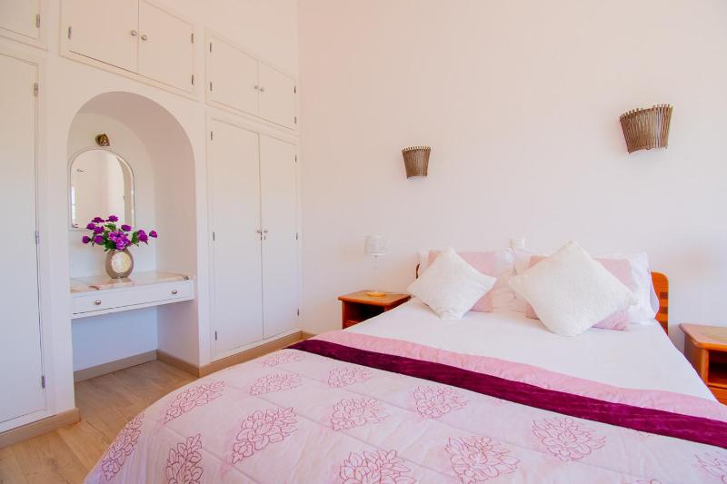 Villa Montenegro - Superbly Located Family Vila - image 29