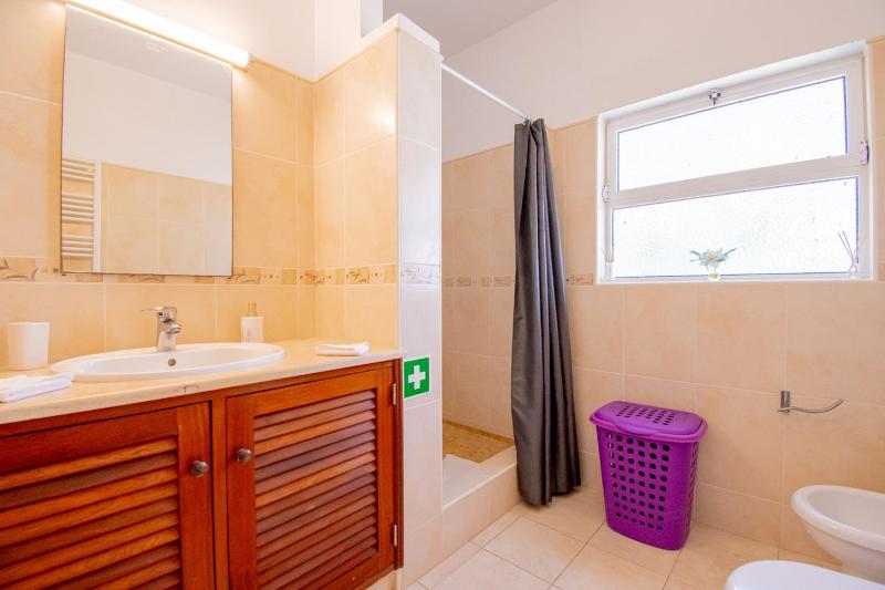 Villa Montenegro - Superbly Located Family Vila - image 30