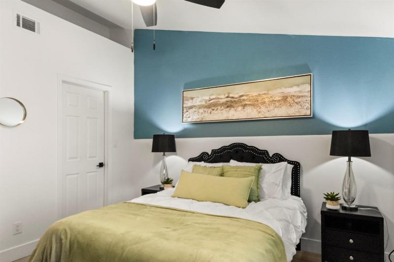 2BR TPC Retreat Near Mayo Clinic & Desert Ridge - image 40