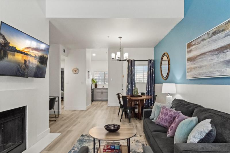 2BR TPC Retreat Near Mayo Clinic & Desert Ridge - image 49