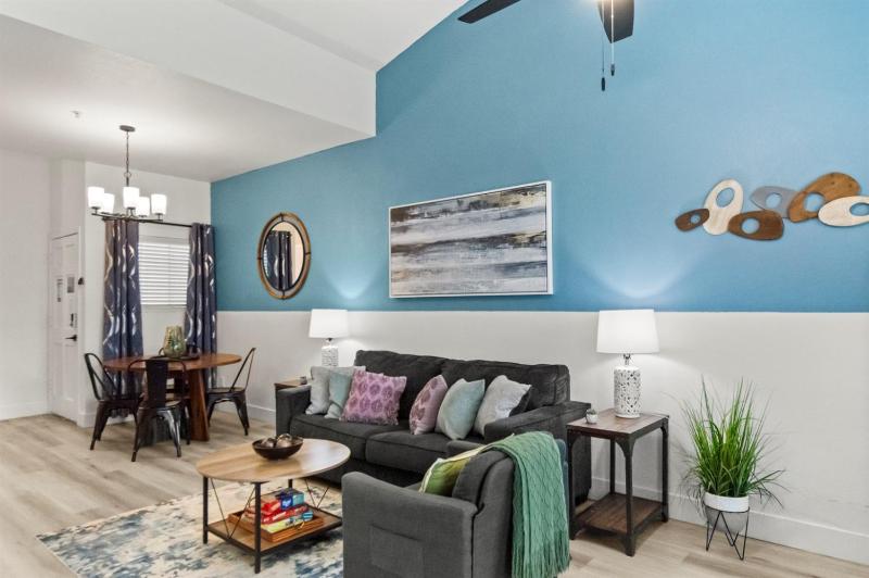 2BR TPC Retreat Near Mayo Clinic & Desert Ridge - image 46