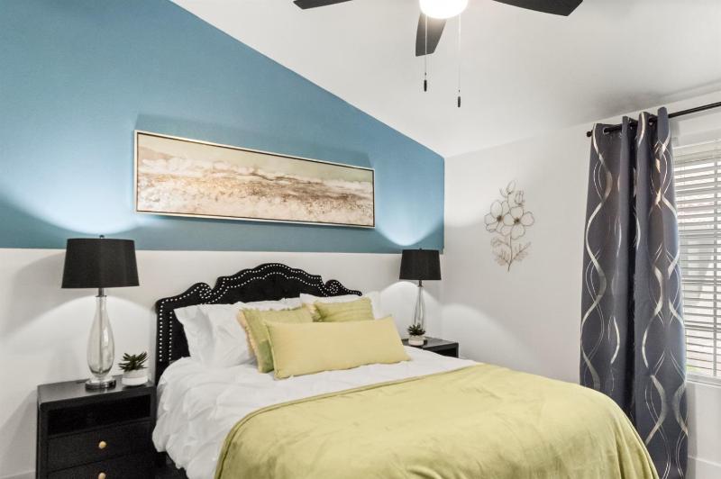 2BR TPC Retreat Near Mayo Clinic & Desert Ridge - image 34