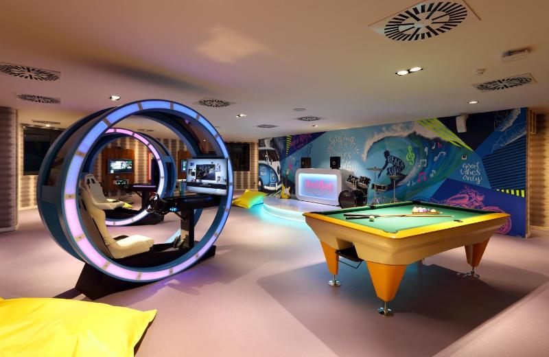 Hard Rock Hotel Tenerife - image 33