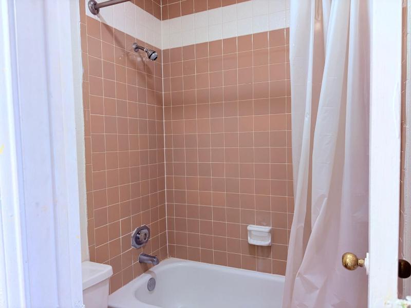 Best Classic Inn & Suites Houston I 45 near IAH - image 29