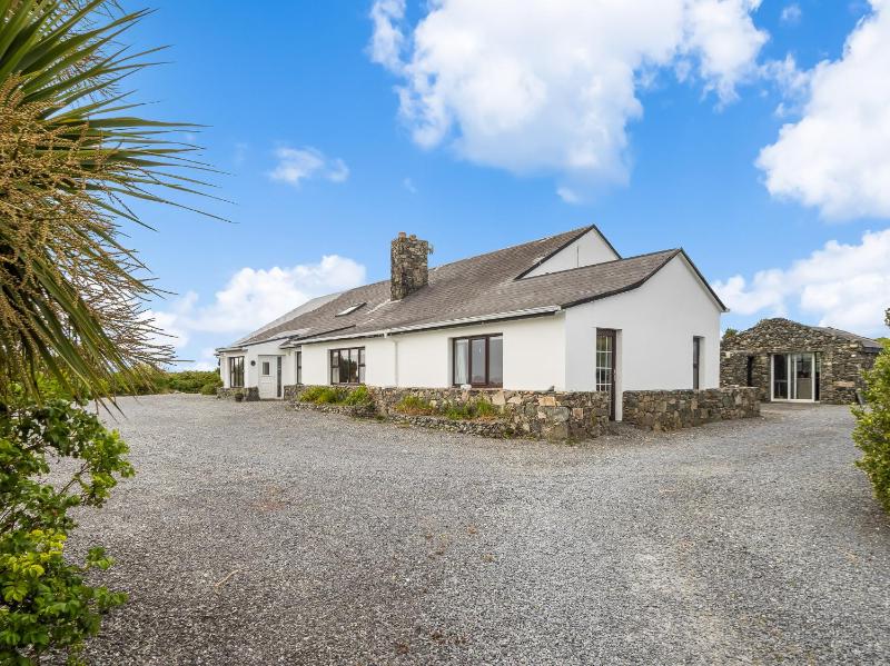 Conamara House - image 2