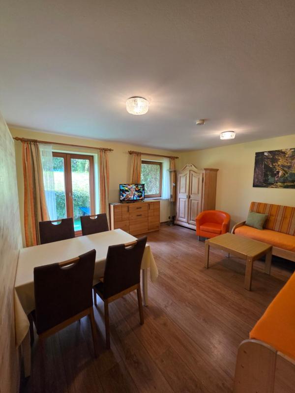 Gästehaus zur Färbe Apartments - image 28