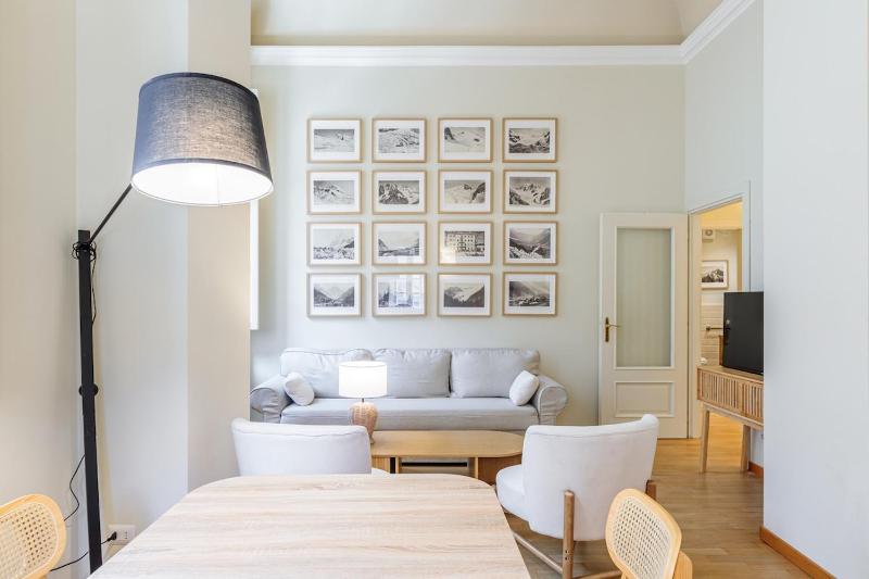 Suite 1824 - 