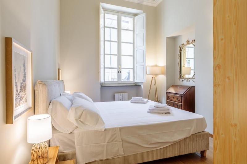 Suite 1824 - 