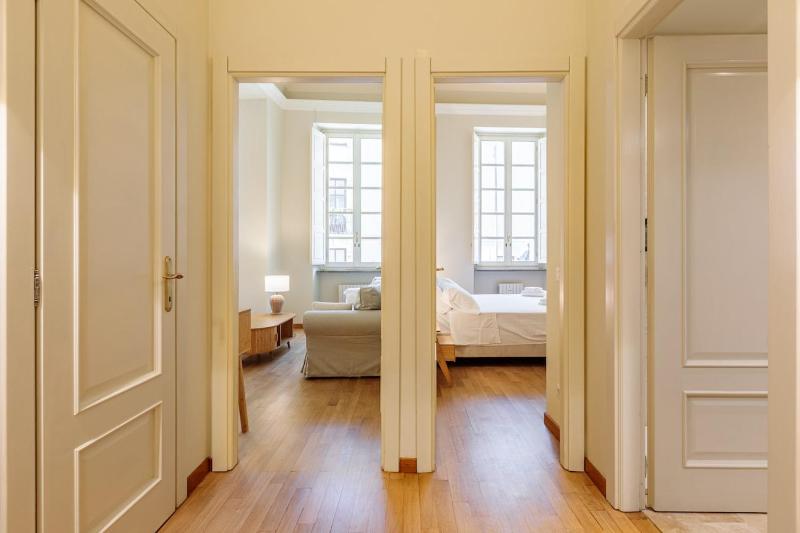 Suite 1824 - 
