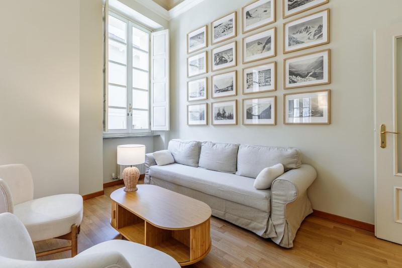 Suite 1824 - 