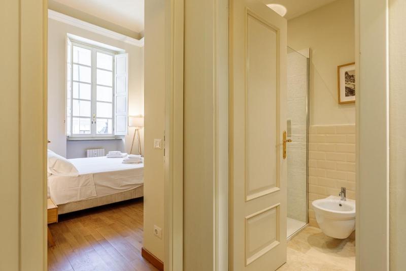 Suite 1824 - 