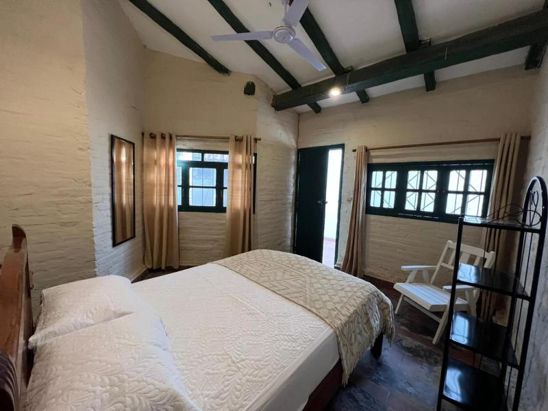 Hermosa casa quinta cerca de la ciudad - image 8