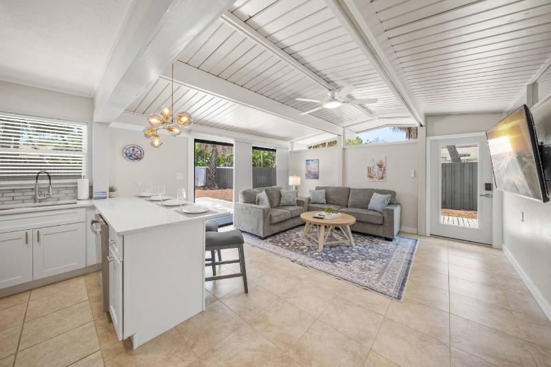 The Salt & Sand Beach Shack - image 25
