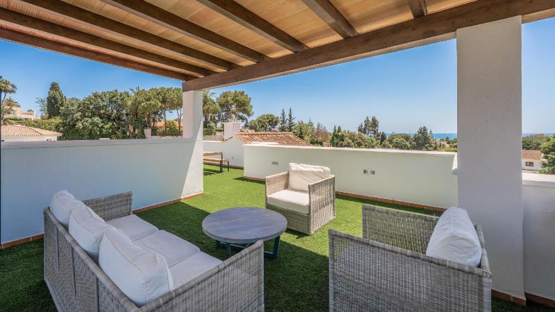 VACATION MARBELLA I Villa Nadal Private Heated Pool 5BDR Lush Garden BBQ Alarm System Best Beaches at Your Doorstep - image 31