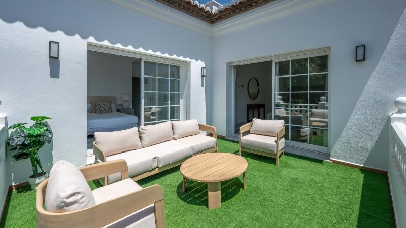 VACATION MARBELLA I Villa Nadal Private Heated Pool 5BDR Lush Garden BBQ Alarm System Best Beaches at Your Doorstep - image 50