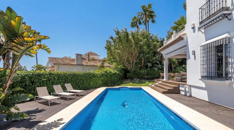 VACATION MARBELLA I Villa Nadal Private Heated Pool 5BDR Lush Garden BBQ Alarm System Best Beaches at Your Doorstep - image 24