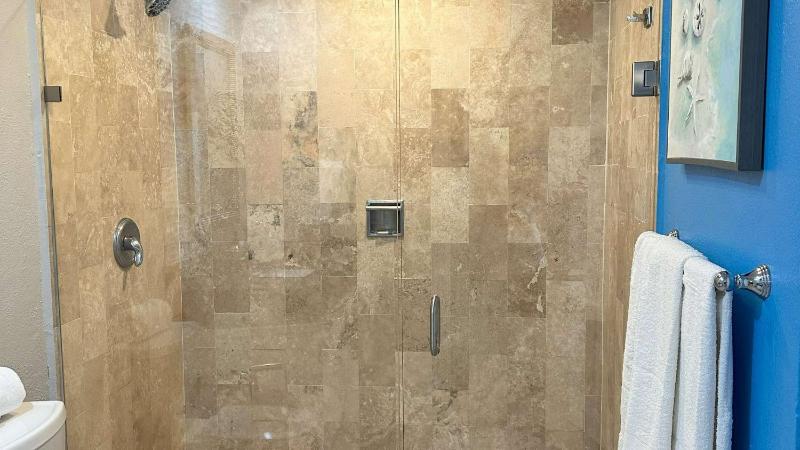 Stunning 3-Bedroom Luxury Condo Princesa E-505 - image 21